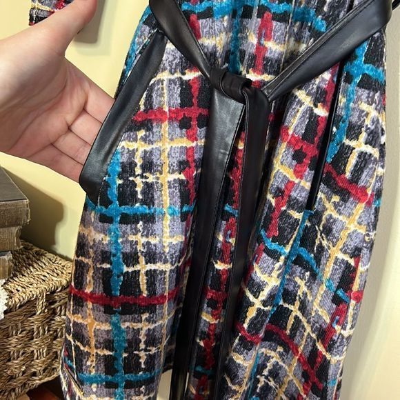 Coco & Tashi Colorful Tunic, Medium - Picture 3 of 10